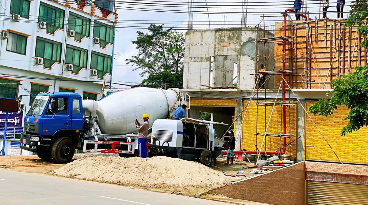 AIMIX Portable Pump Working in Myanmar