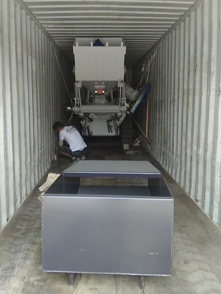 Self Loading Mixer Packing