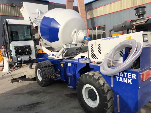 AS-1.8 Self Loading Mixer