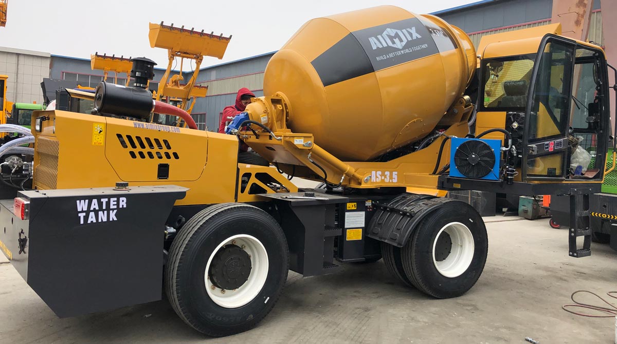 AS-3.5 Self Loading Mixer