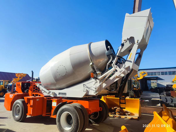 Self Loading Mixer Testing in Aimix Factory