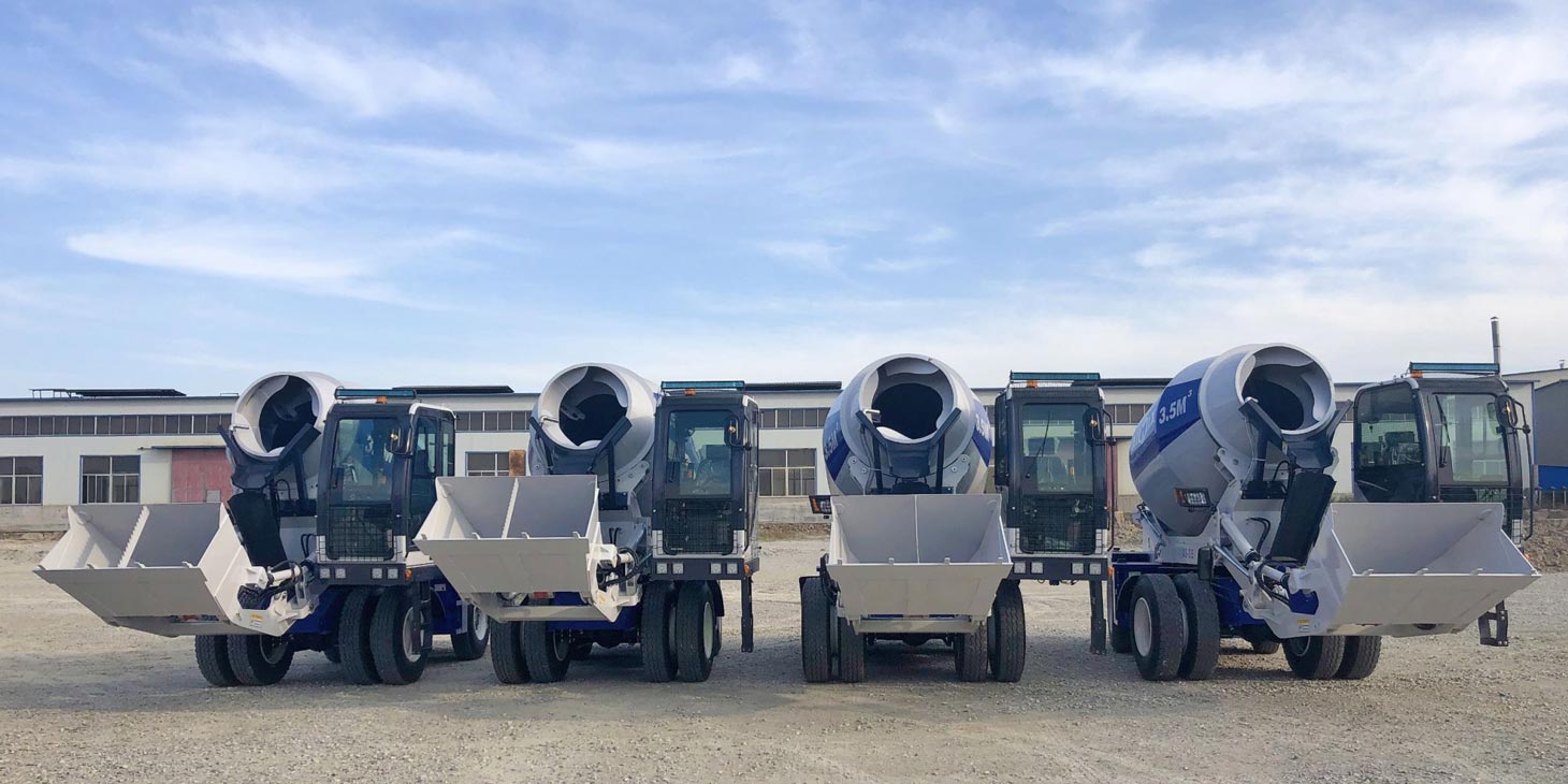Four Sets of Self-loading Concrete Mixers Were Ready for Delivery to Malaysia