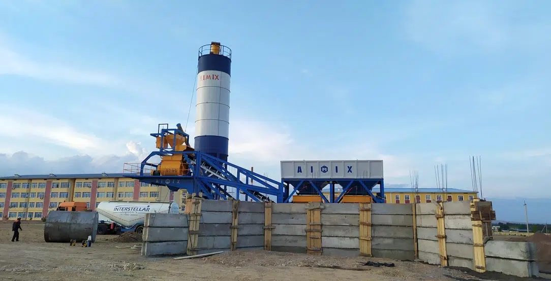 AJY35 mobile concrete plant for house construction