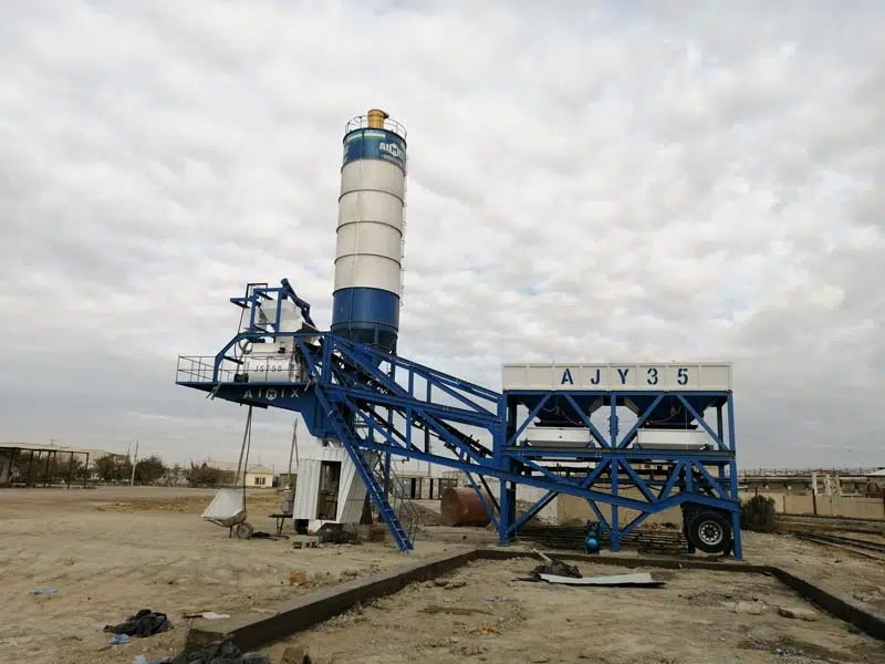 AJY35 Mobile Concrete Plant Working For Road Construction In Uzbekistan