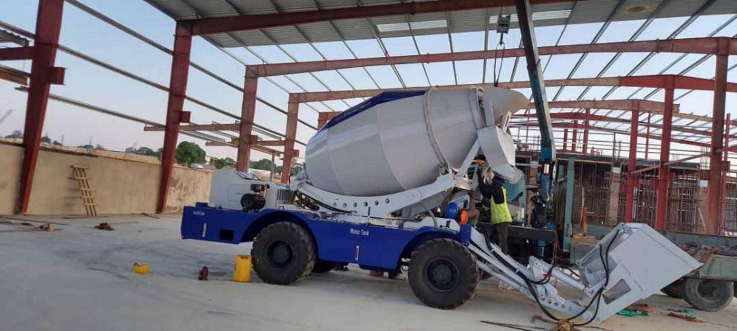 Assembly of AS-4.0 Self Loading Mixer in Mozambique