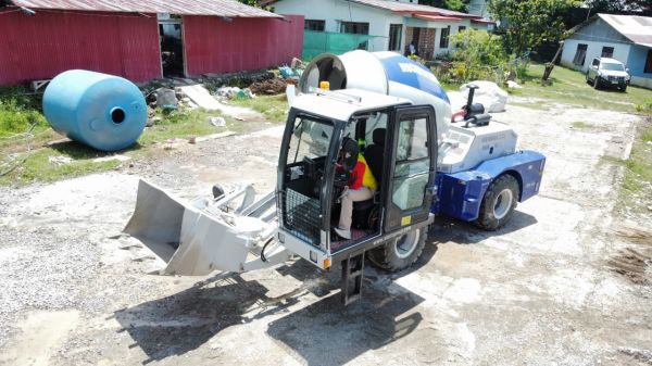 AS-2.6 Self Loading Concrete Mixer Working in Timor-Leste