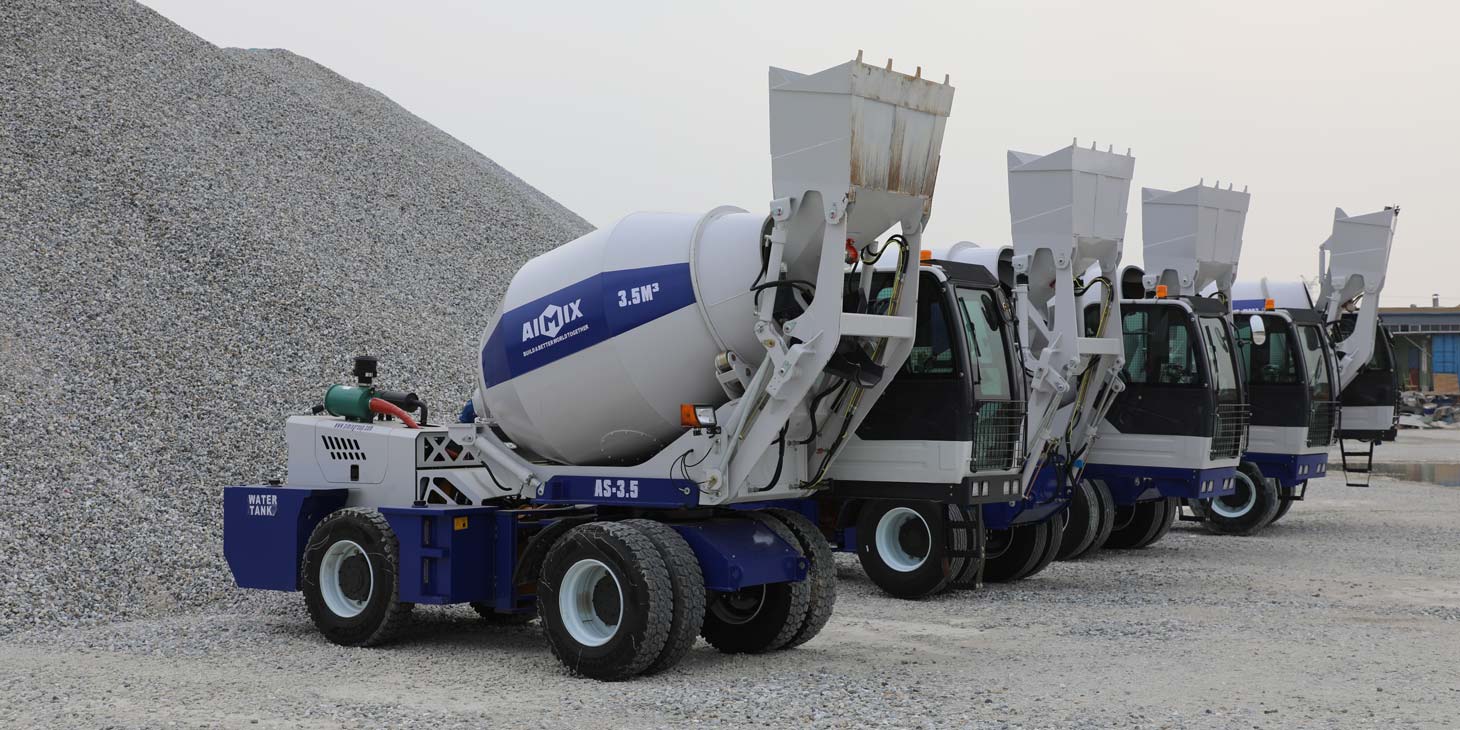 Self Loading Mixer in Bolivia