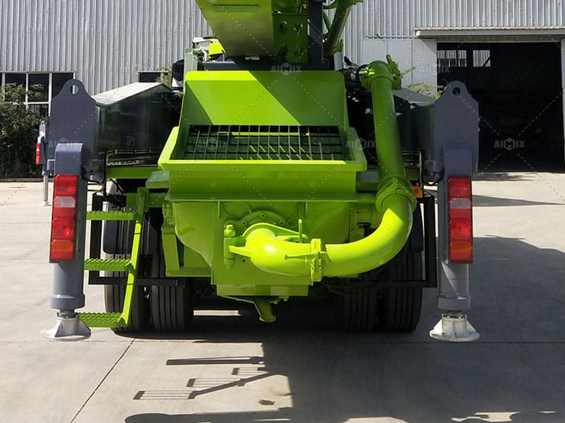Boom System of Pumpcrete