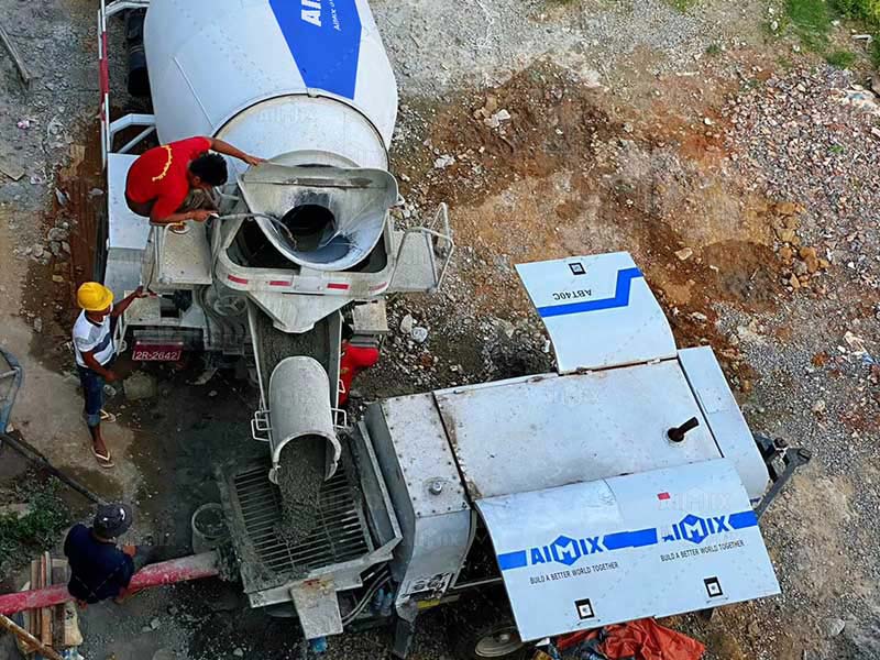 How Does A Concrete Pump Work - Line Pump