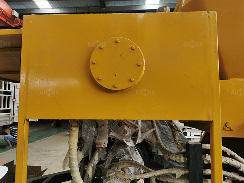 hydraulic oil tank