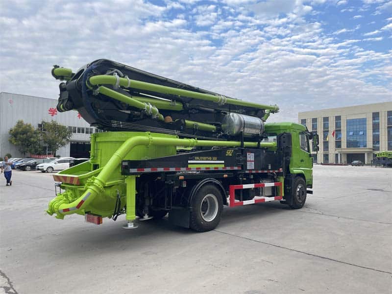 Mobile Boom Pump with Mixer
