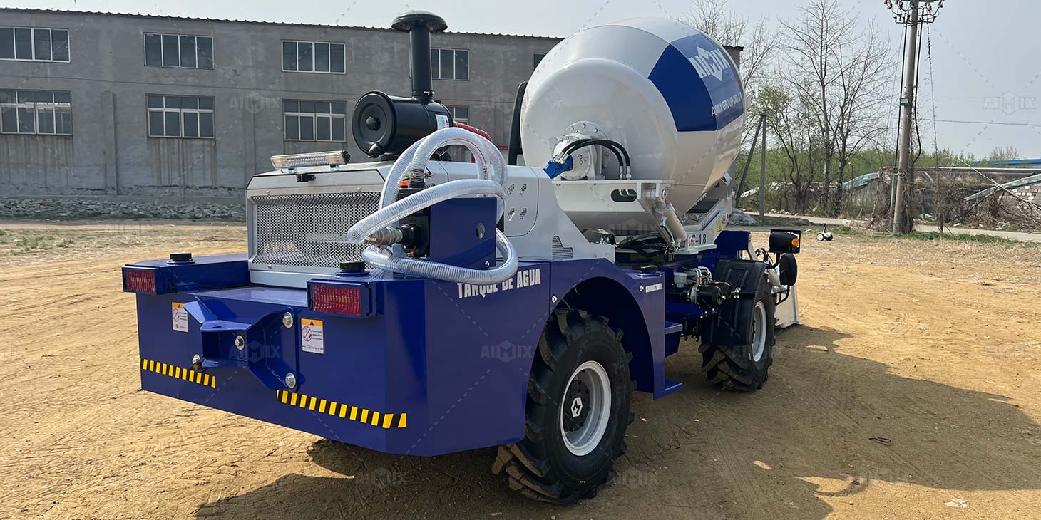 Powerful Small Self Loading Mixer for Factory Construction