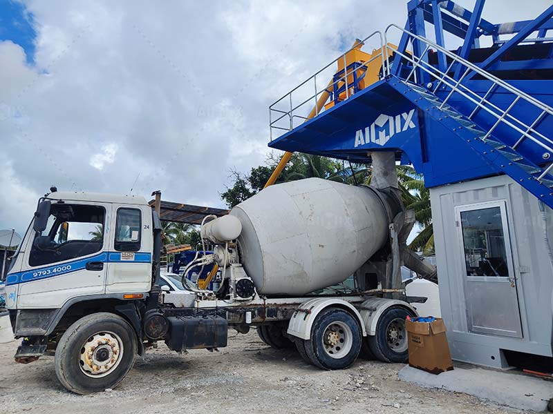 AJY35 Concrete Batching plant + Concrete Mixer Truck for Building Construction in the Dominican Republic