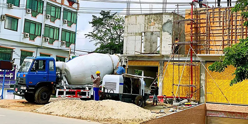 Concrete Pump Static And Concrete Mixer Truck Combination