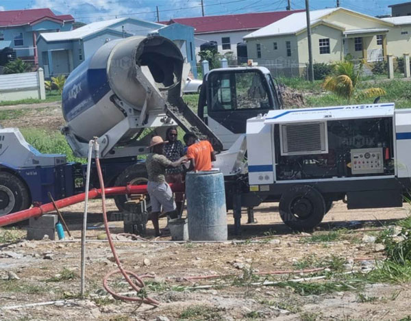 concrete pump trailer for house construction
