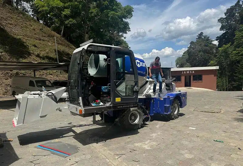 AS-1.8 self concrete mixer for factory construction in Cobán