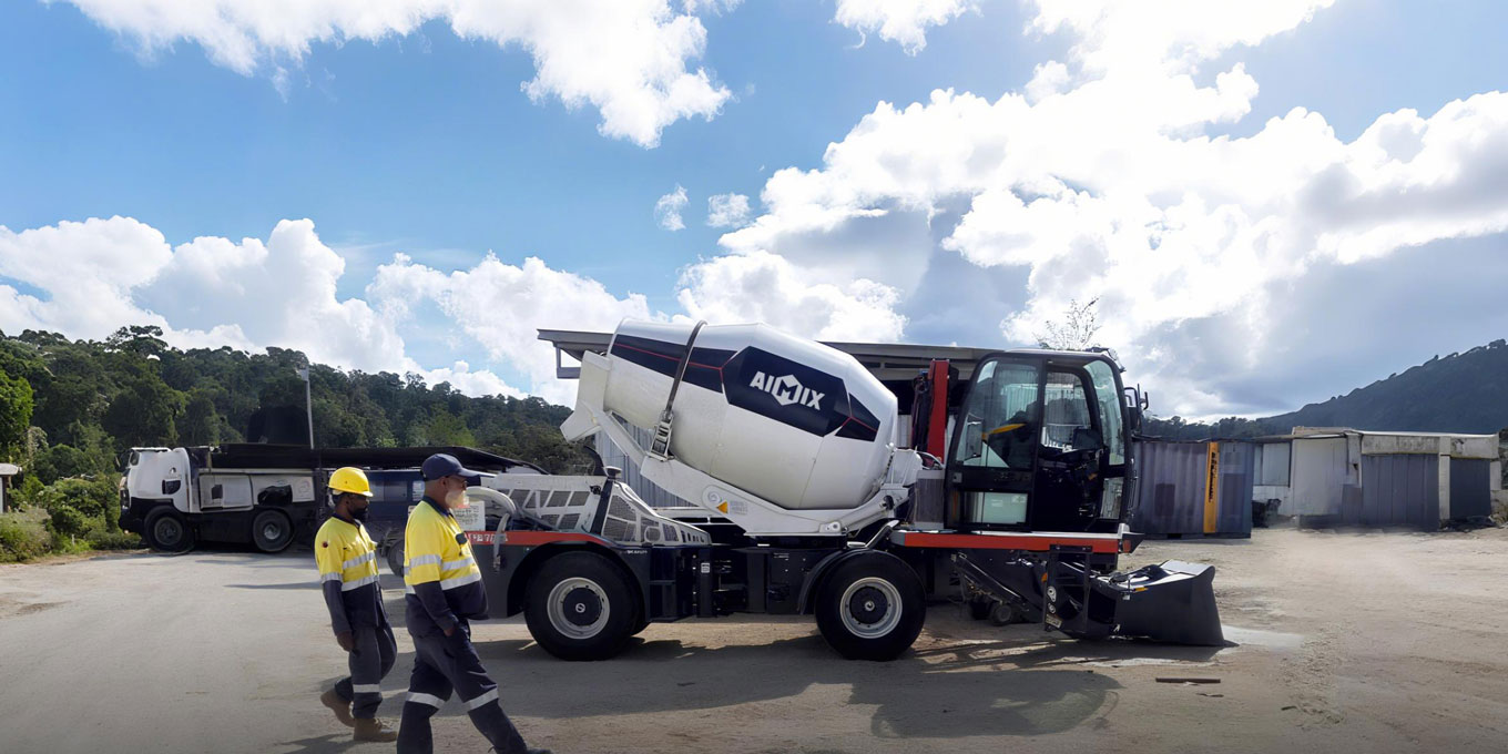 Best self loading mixer operation in Peru