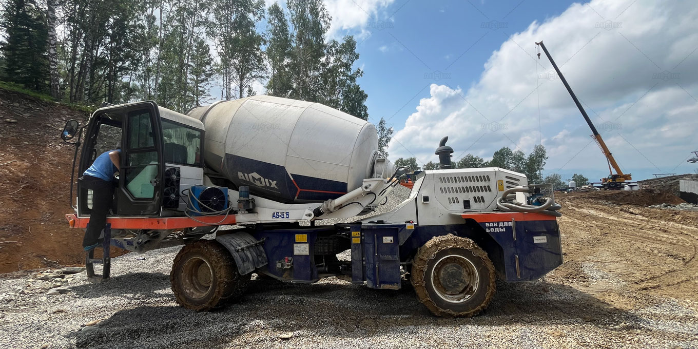 Global trends for mobile large concrete mixing solution
