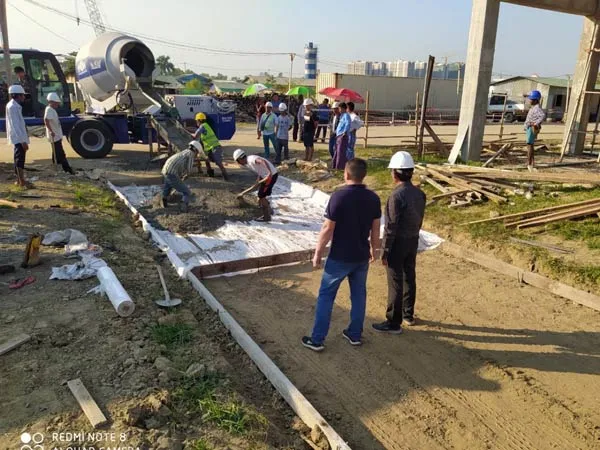 Aimix Self Loader Mixer Working in Myanmar
