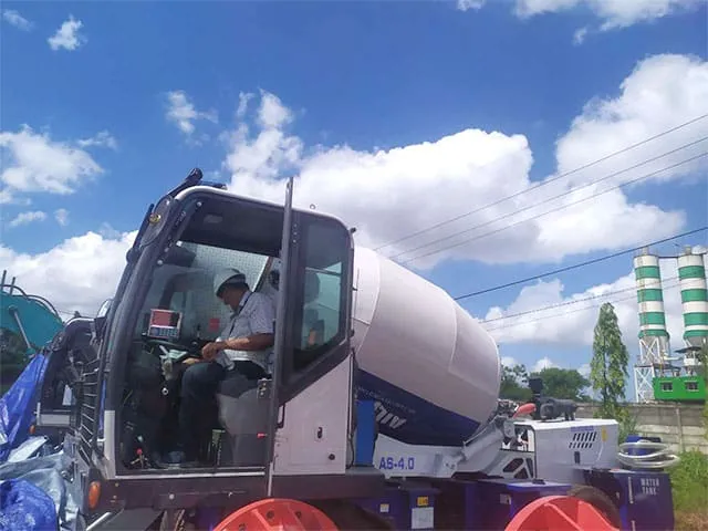 Customer testing the self loading mixer in Papua, Indonesia