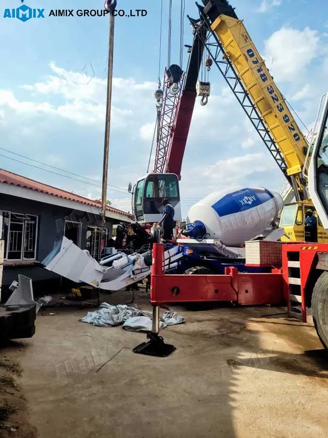 Unloading self loading mixer in Zimbabwe